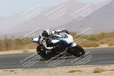 media/Apr-10-2022-SoCal Trackdays (Sun) [[f104b12566]]/Turn 3 Inside (1150am)/